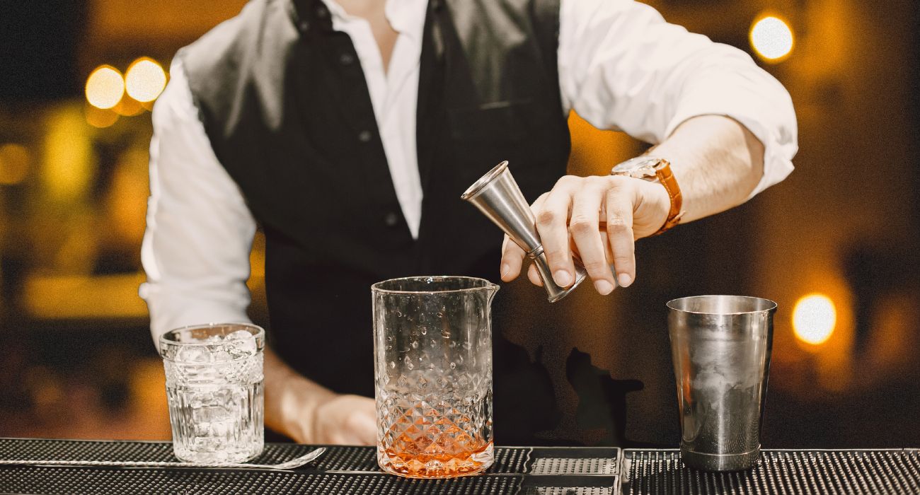 L'annuncio di lavoro offre 2,70 l'ora: scoppia la polemica