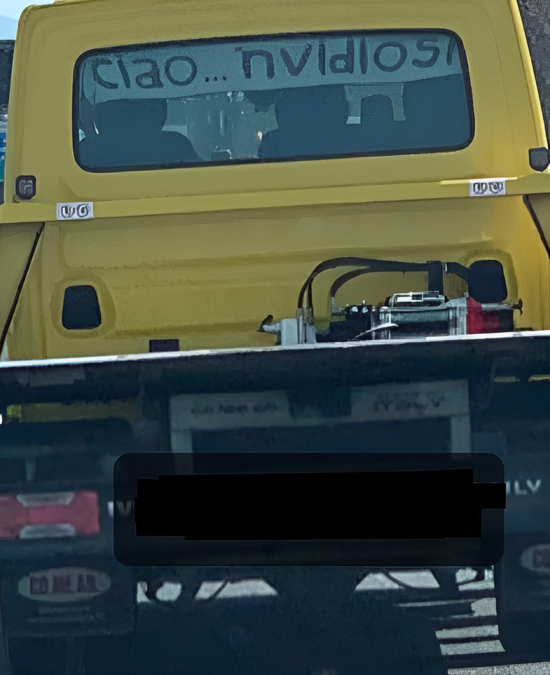 autostrada-cartello-camion