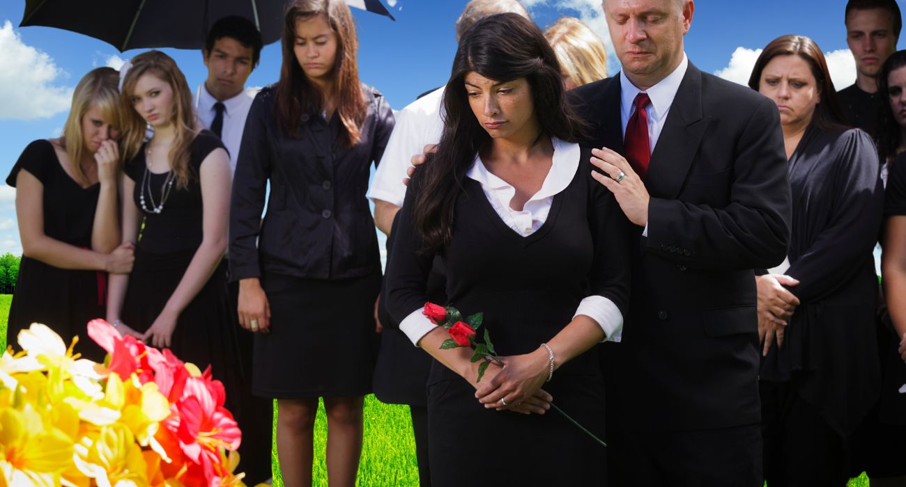 L'ultimo saluto: il finto funerale di una donna malata di cancro